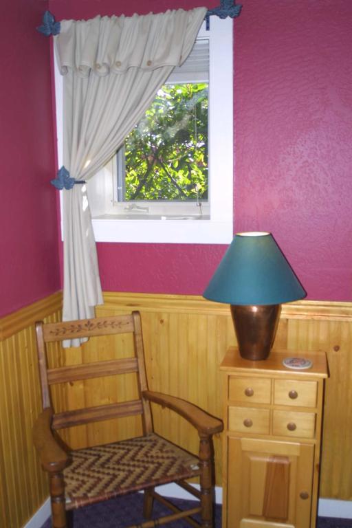 Arden Forest Inn Ешленд Екстер'єр фото